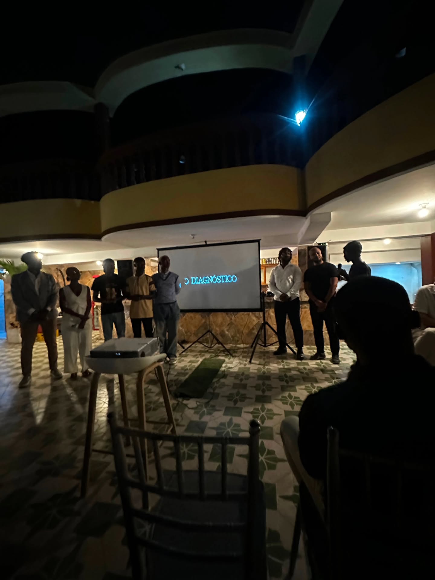 Equipa do filme apresentada ao público durante a pré-estreia